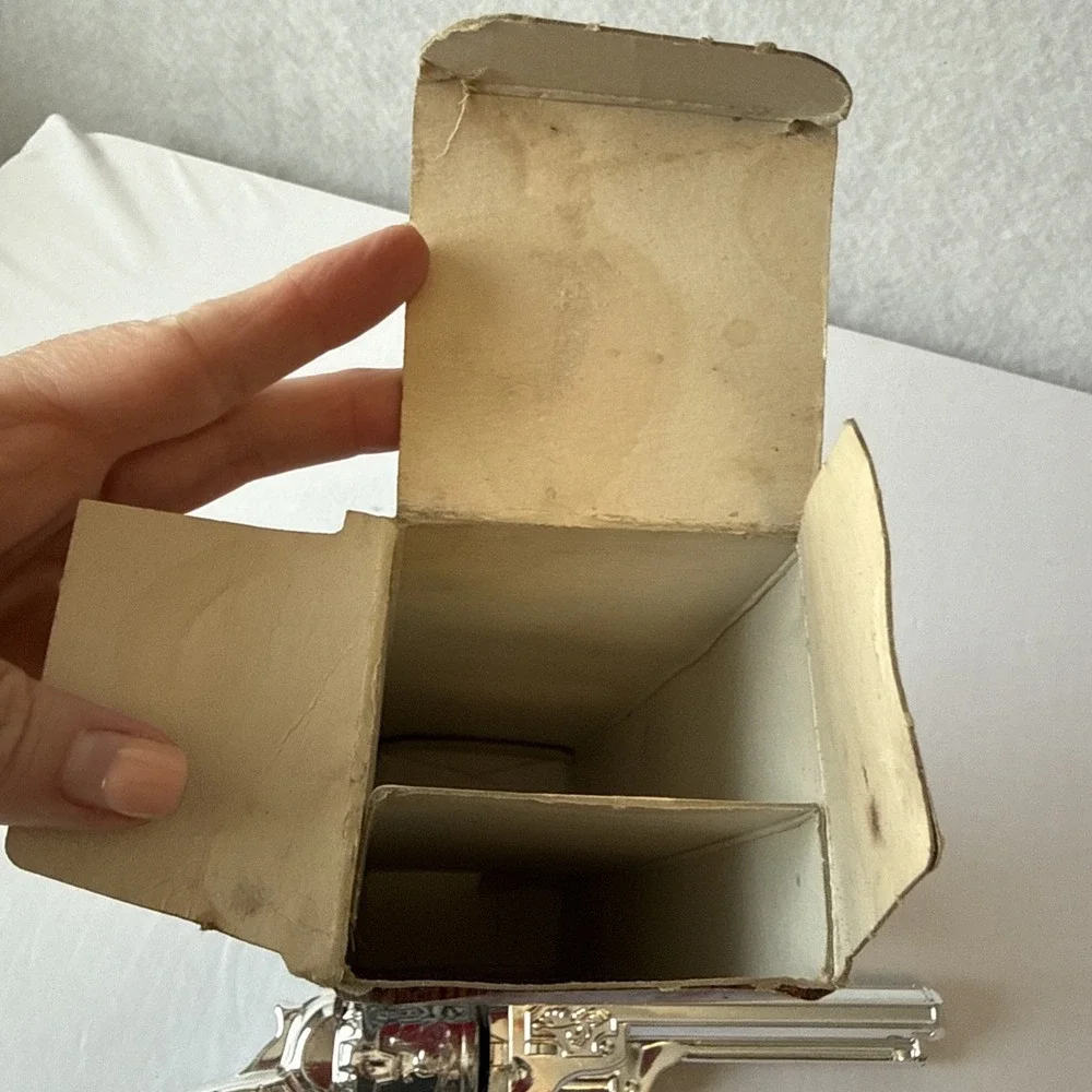 Vtg 1970s Avon Colt Revolver 1951 Wild Country After Shave Decanter Empty Box